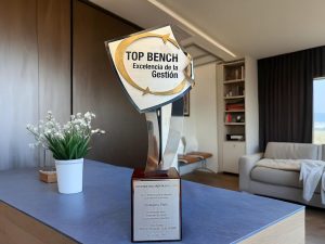 premio top bench dr leonmora